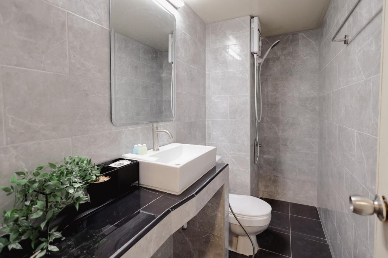 公寓 Dhiresidence At Impact,muangthongthani *