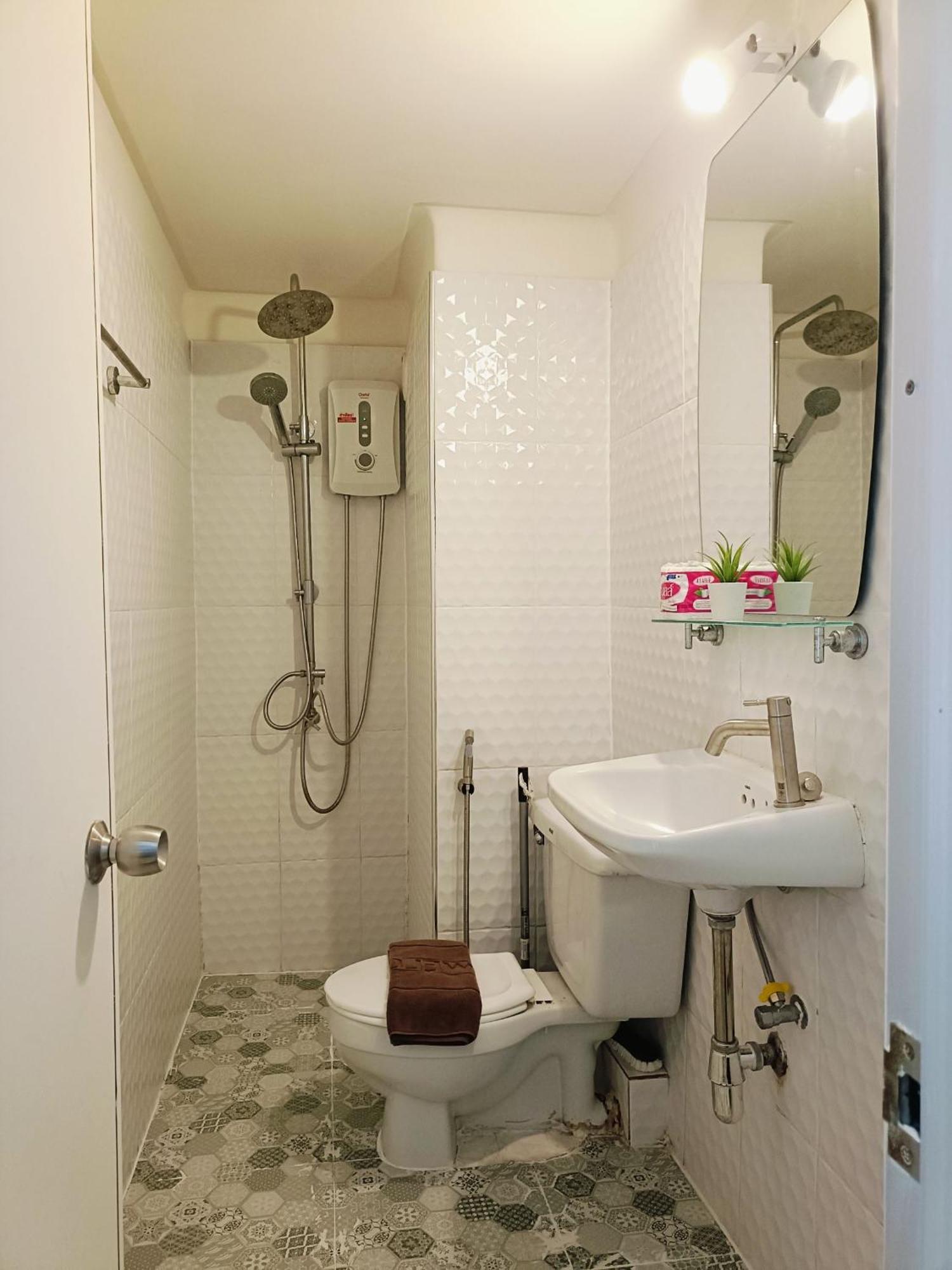Dhiresidence At Impact,muangthongthani 公寓 *