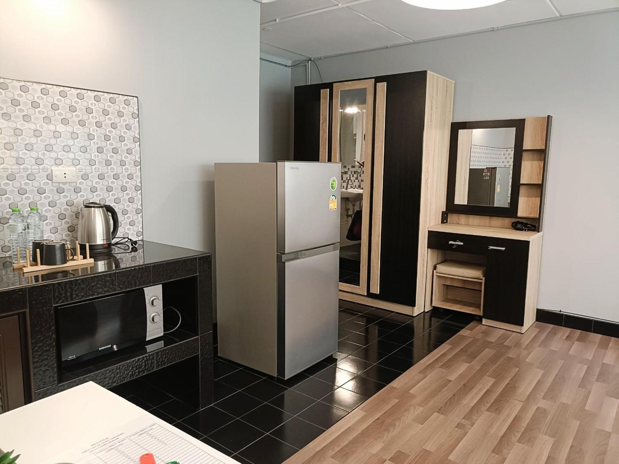 Dhiresidence At Impact,muangthongthani 公寓 *