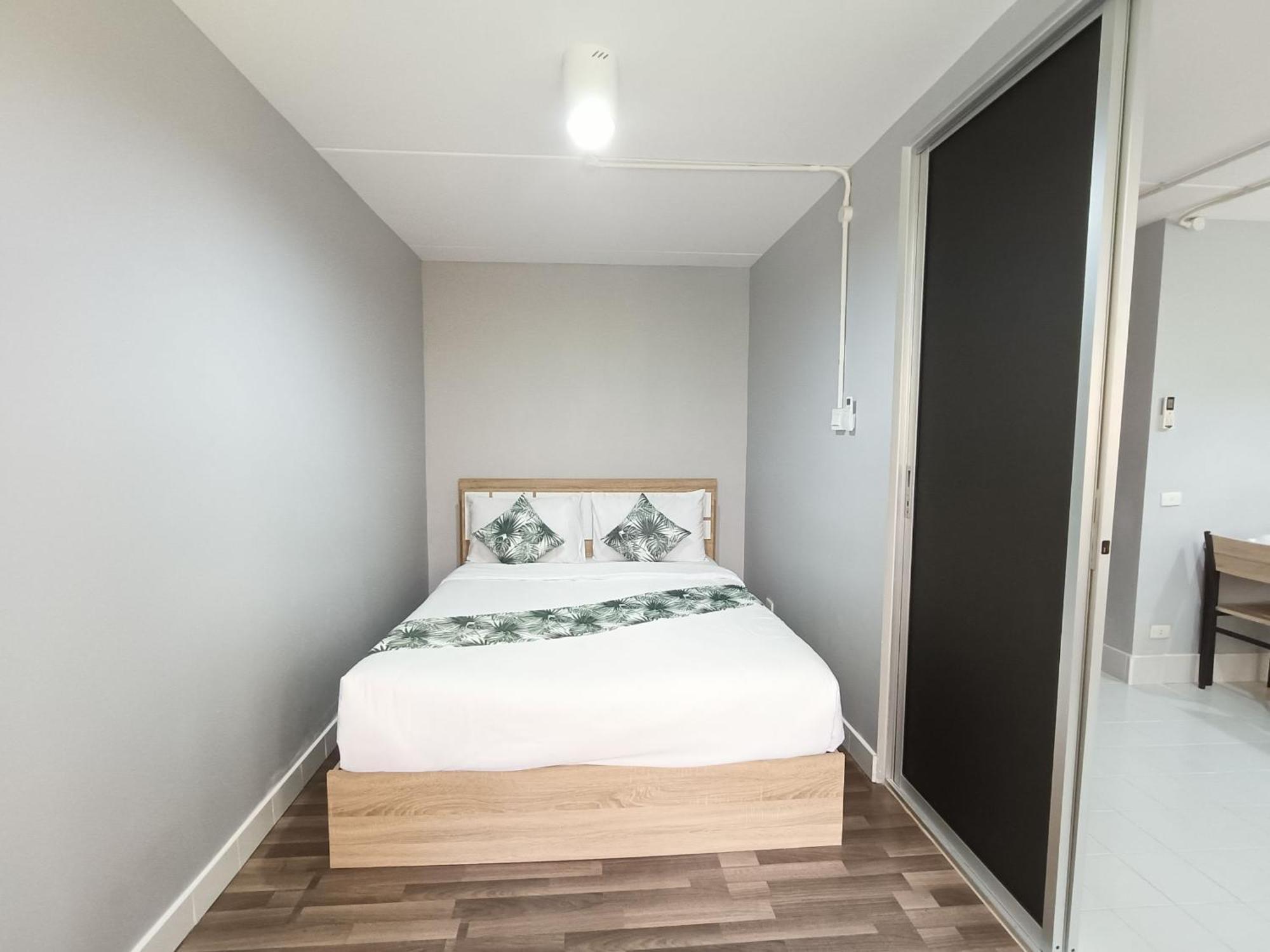 Dhiresidence At Impact,muangthongthani 白蒛