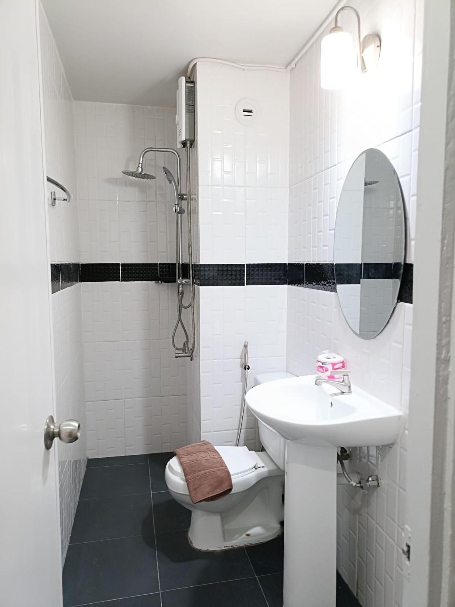 Dhiresidence At Impact,muangthongthani 公寓 白蒛