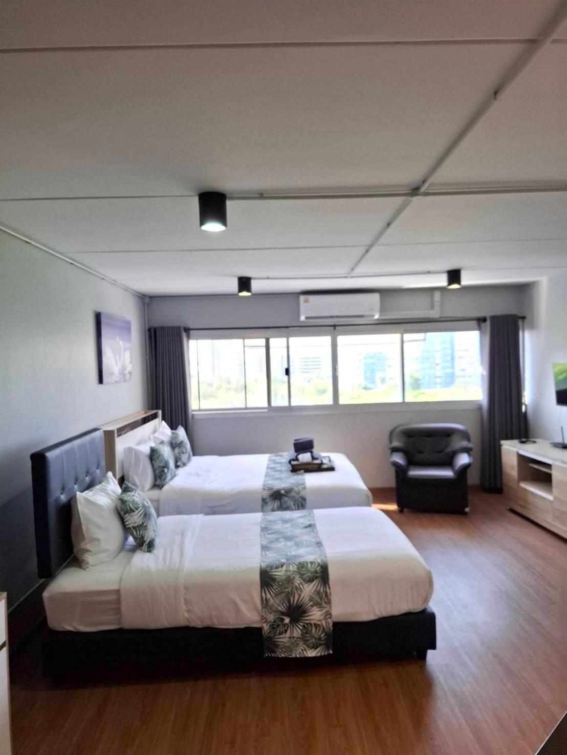 Dhiresidence At Impact,muangthongthani * 白蒛